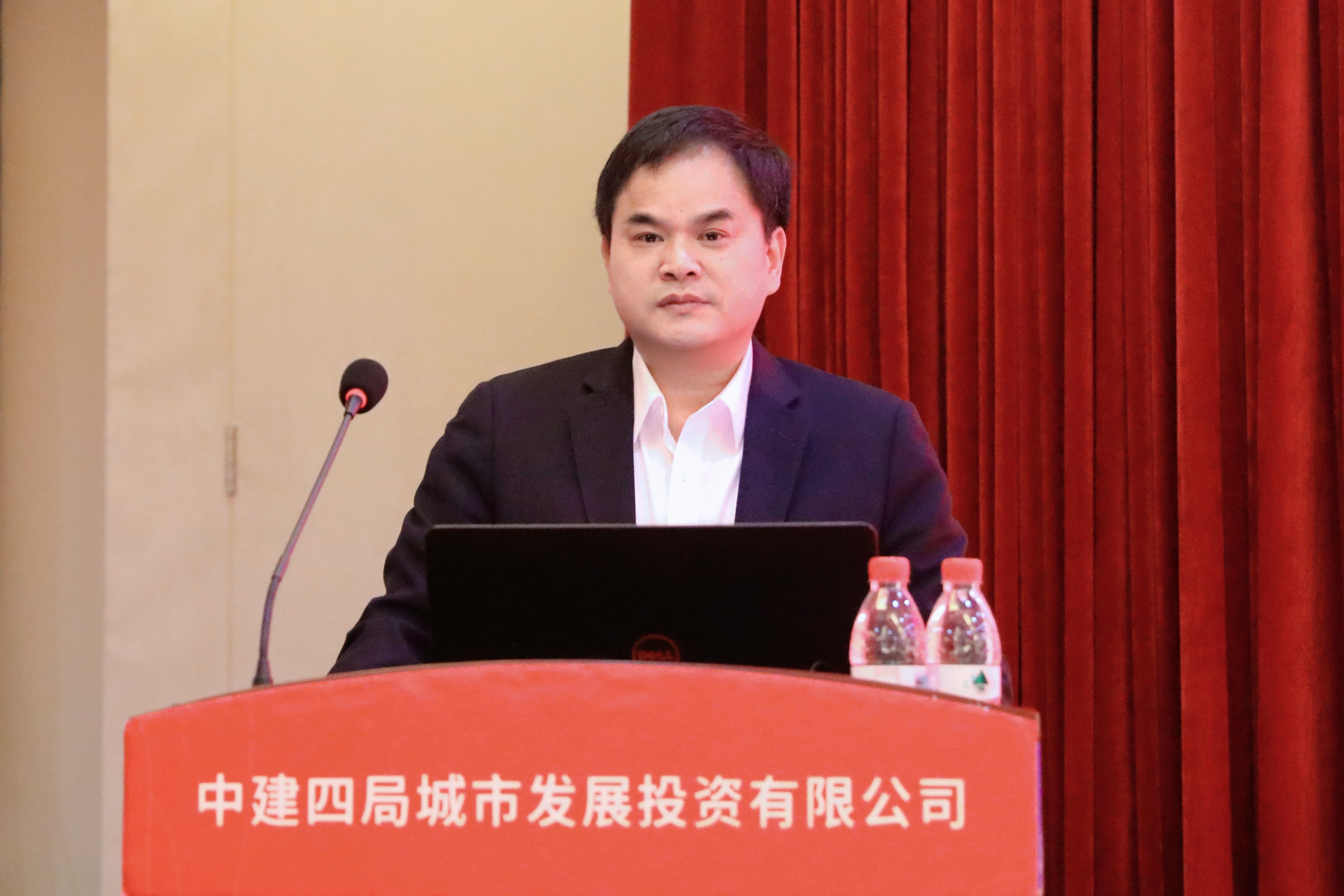 李根胜2.jpg